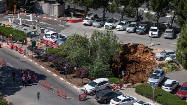קריסת החניון בשערי צדק
