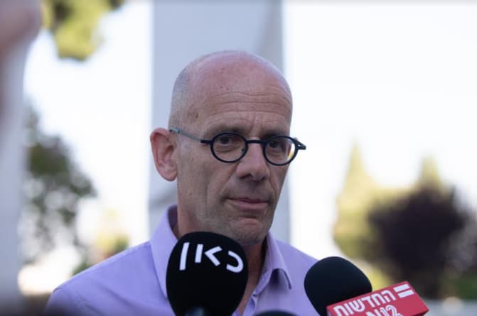 מנכ"ל שערי צדק, פרופ' עופר מרין