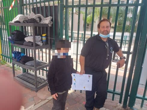 יעקב יעל עם תלמיד שהביא לו ברכה יעקב יעל עם תלמיד שהביא לו ברכה