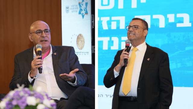 משה ליאון ואיציק לארי בועידה