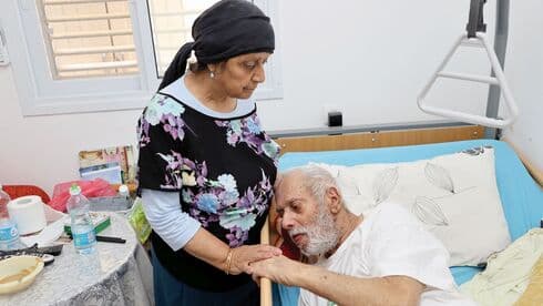 "למדינה לא אכפת". רחמים הברי ואשתו רותי 