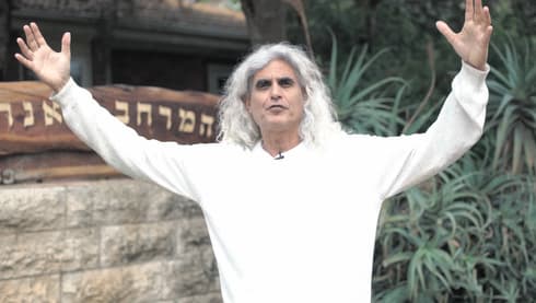 ארז ארג'ונה כרמל. עדויות קשות