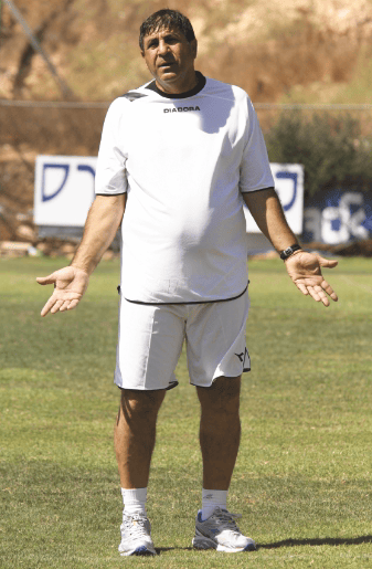 אזולאי. "אנחנו מוכנים למשימה" (צילום: שלומי כהן ) אזולאי. "אנחנו מוכנים למשימה"