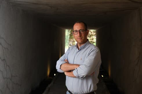 יוסף שפייזר, החבר הכי לא צפוי בתנועת "התעוררות", בטוח שמצעד הדגלים חייב לעבור ברובע המוסלמי ושיהודים צריכים לגור בשייח ג'ראח  
