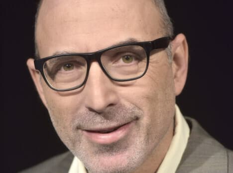 אבי אטינגר. פעם ראשונה בתיאטרון