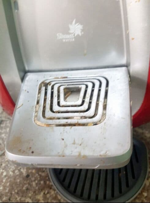 מכשיר התמי 4 המזוהם