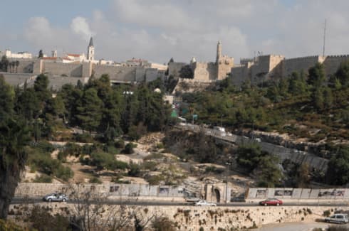 נוף לעיר העתיקה. משדרג בעשרות אחוזים 