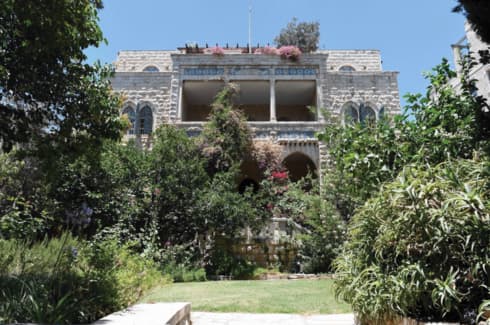וילת הרון אל־ ראשיד. סגנון ערבי מקפיץ מחיר