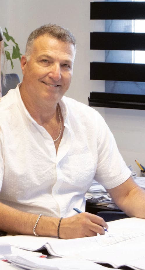 ניר גלבוע עם בתו, חן אלקיים גלבוע