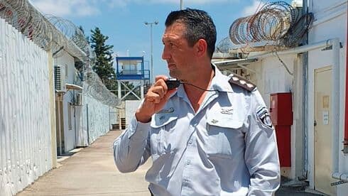 ז'ורבסקי. "לשחרר אסירים עם תקווה"  