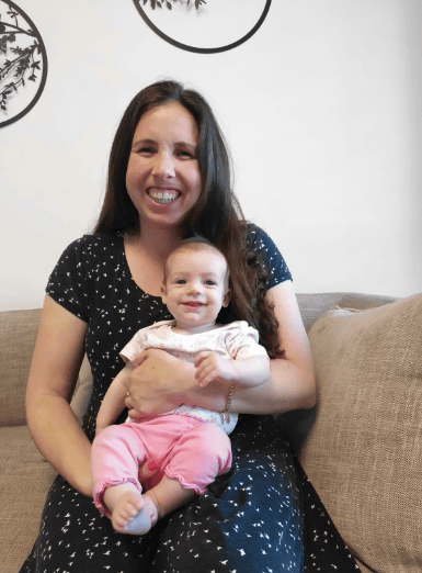 שכטר והבת זוהר. בזכות הסיוע הלידה לא התרחשה במסדרון שכטר והבת זוהר. בזכות הסיוע הלידה לא התרחשה במסדרון