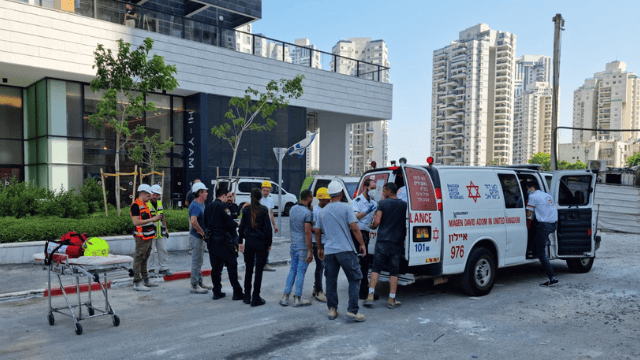 מזירת האירוע בבת ים מזירת האירוע בבת ים