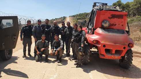 לוחמי מג"ב והטרקטור