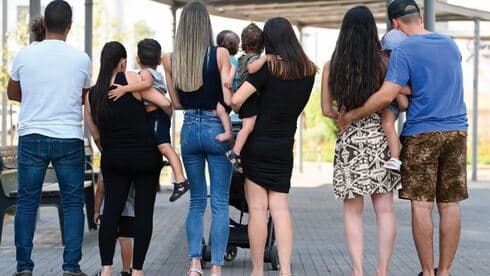 ההורים. "אנחנו מרגישים בסרט שלא נגמר"