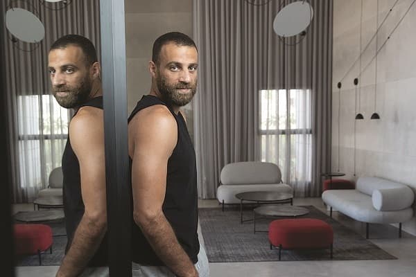 לימונד השבוע בביתו בבאר יעקב