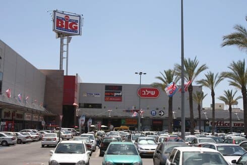 בשבילנו הוא תמיד הגנדן