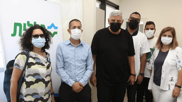 קוראים לתושבים נוספים להגיע