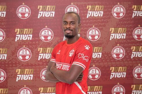 דנילו אספרייה. מחכה לשחק עם החברים החדשים בקבוצה