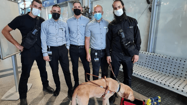 צוות תחנת ת"א ההגנה וצוותי יחידת האכיפה שהוזעקו לסייע באירוע