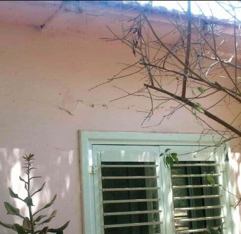 הסטודיו שנפגע מרקטה