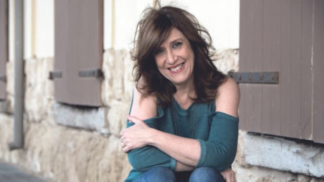 טובה בריל. "החיים הם כאן ועכשיו"