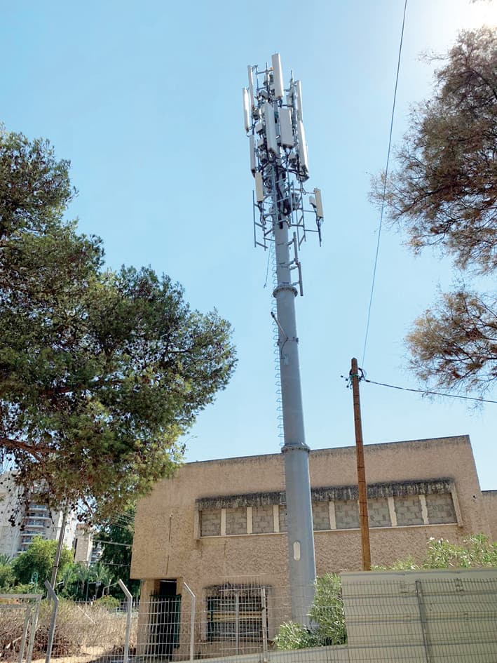 האנטנה בשדרות ירושלים 
