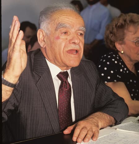 הסבא ראש הממשלה לשעבר יצחק שמיר 