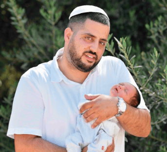 שמואל ובתו הקטנה. "להתחיל מחדש" שמואל ובתו הקטנה. "להתחיל מחדש"