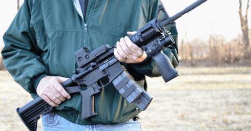 M16. קטטה מסוכנת