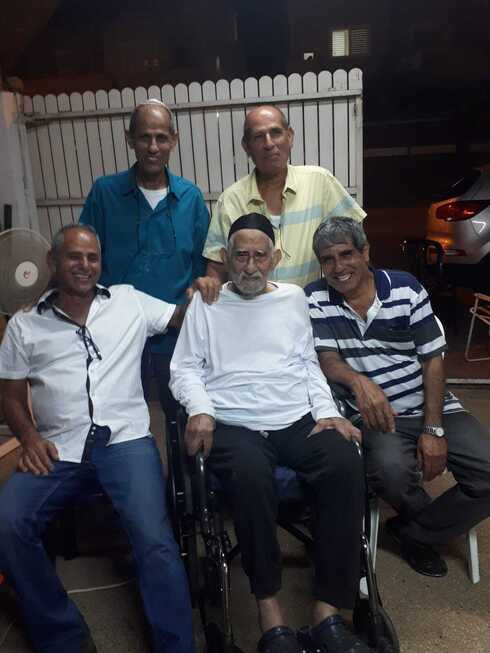 רצון שרעבי ז"ל ומשפחתו