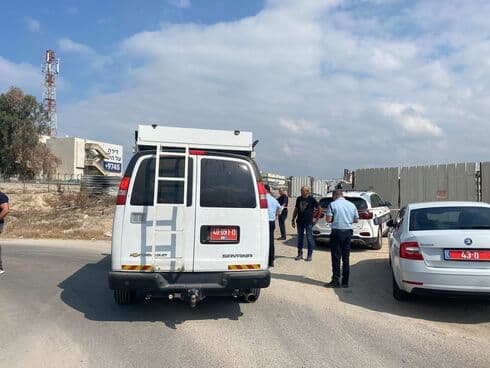חוקרי מז"פ בזירה