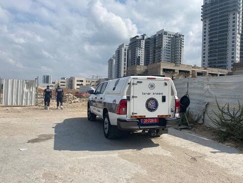 חוקרי מז"פ בזירה