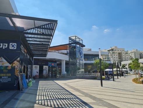 קניון הכיכר פתח תקוה (צילום: באדיבות ישרס) קניון הכיכר פתח תקוה