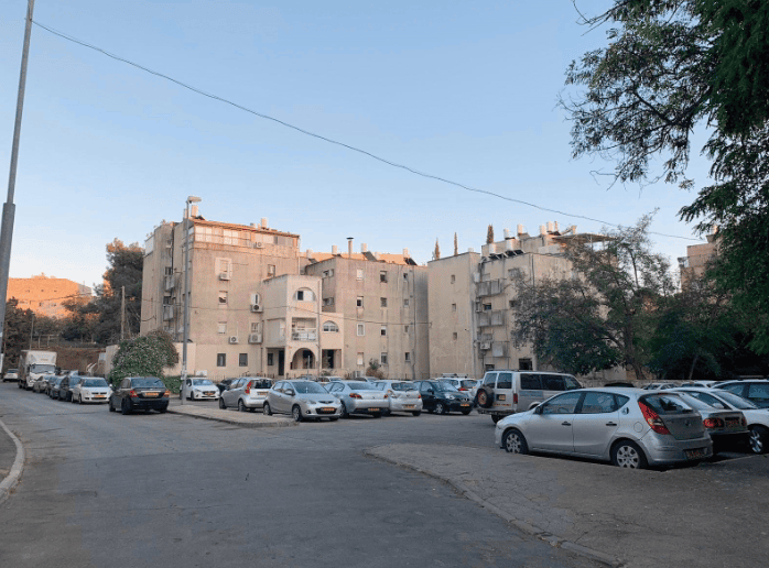 בקרוב : דירות חדשות במגדלים. מעגלי יבנה (צילום: פרטי) רחוב מעגלי יבנה בקטמון