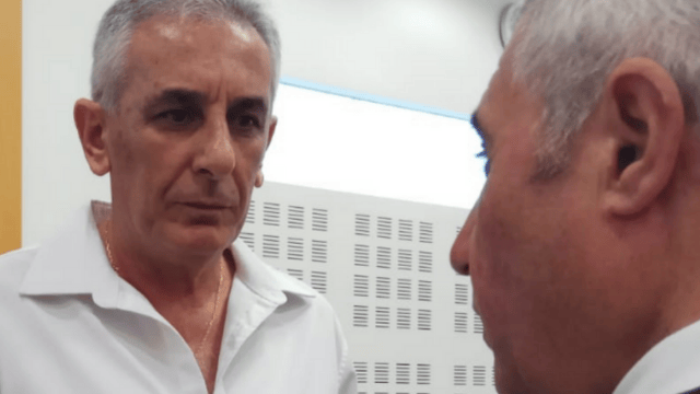 ראש עיריית כפר סבא לשעבר יהודה בן חמו. הורשע בשלושת הסעיפים