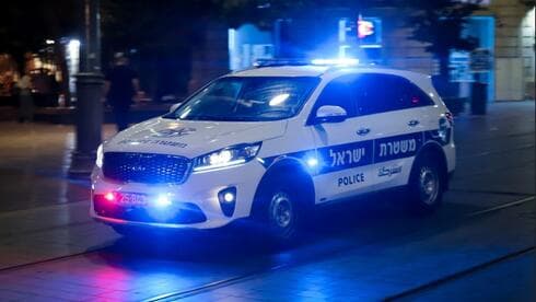 ניידת משטרה 