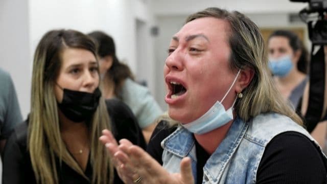 ההורים הזועמים בבית המשפט