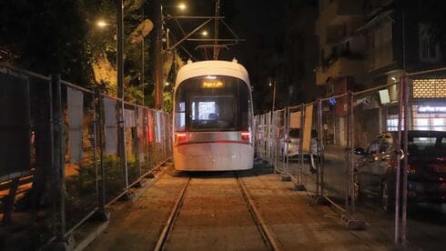 הרכבת הקלה בבת ים