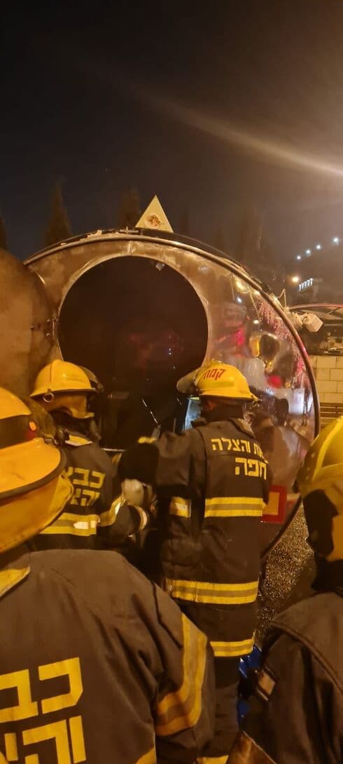 שריפה בפוד טראק
