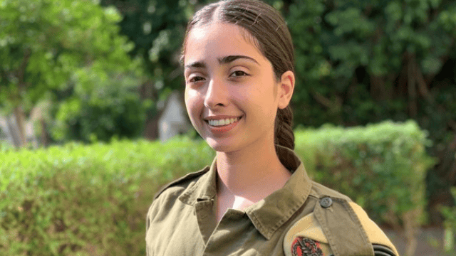 רב"ט סקאיי אנג'ל. אימת המבריחים