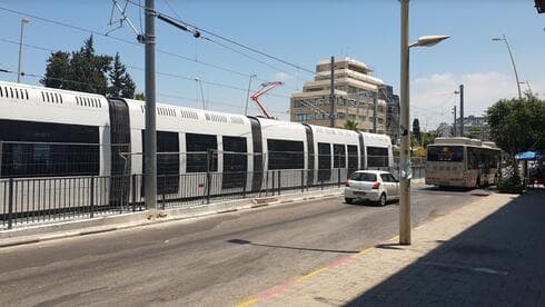 הרכבת הקלה בפתח תקוה. בקרוב בחולון?