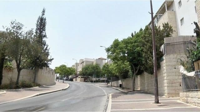 הכי הרבה תיקי סמים. שכונת הפרחים צילום: גיל יוחנן ynet