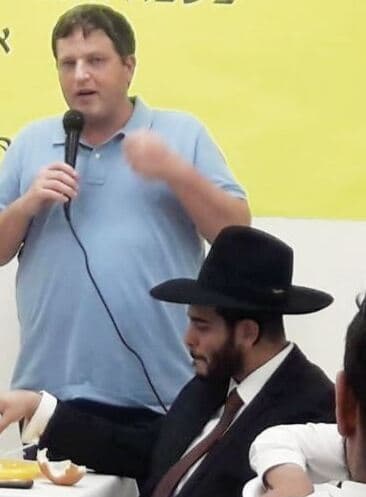 חברות הדוקה שהתפרקה
