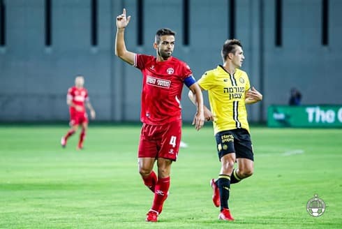 מיגל ויטור. מאה הופעות במדים האדומים