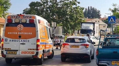הצוות הרפואי סמוך לבית הספר