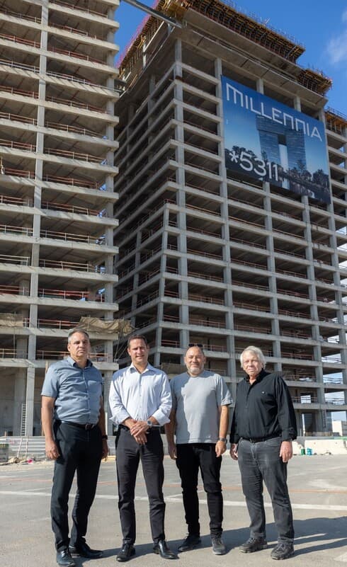 משה צור, יוסי פרשקובסקי, רז קינסטליך וצחי הרץ  