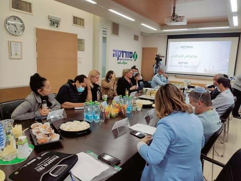חברי הוועדה לביטחון פנים בביקור ב"סורוקה" 