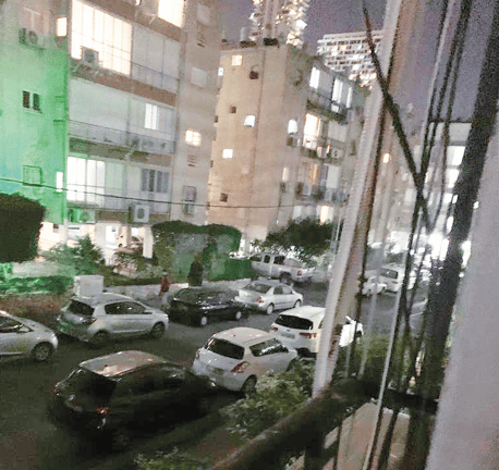 הרחוב בלילה. "לא רואים כלום"