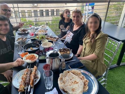 בני המשפחה, יואב מירי ואוריה