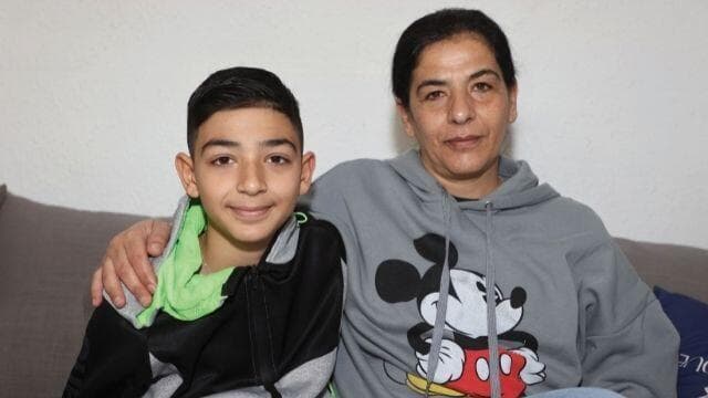 אוראל ואמו אתי. "שיתביישו אלה שפוגעים"